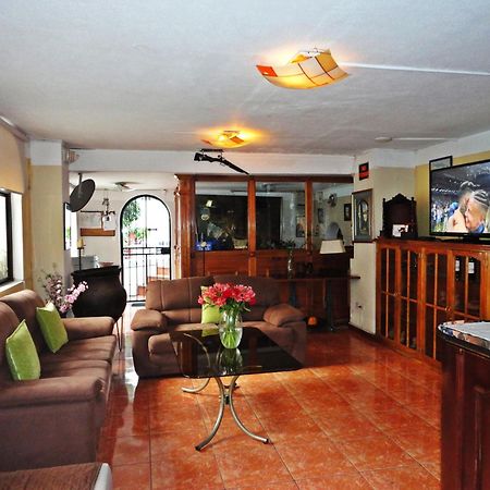 Hotel Rincon Escandinavo Quito Exterior foto