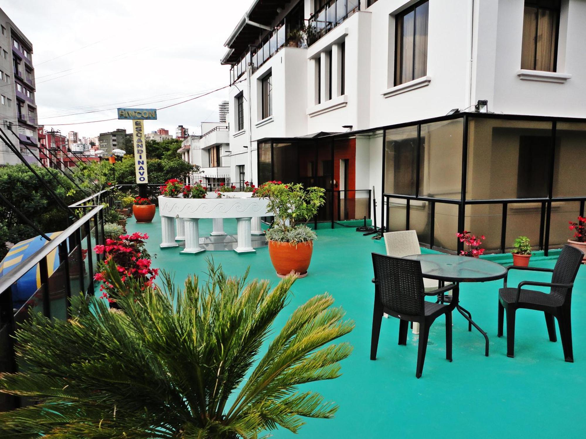 Hotel Rincon Escandinavo Quito Exterior foto
