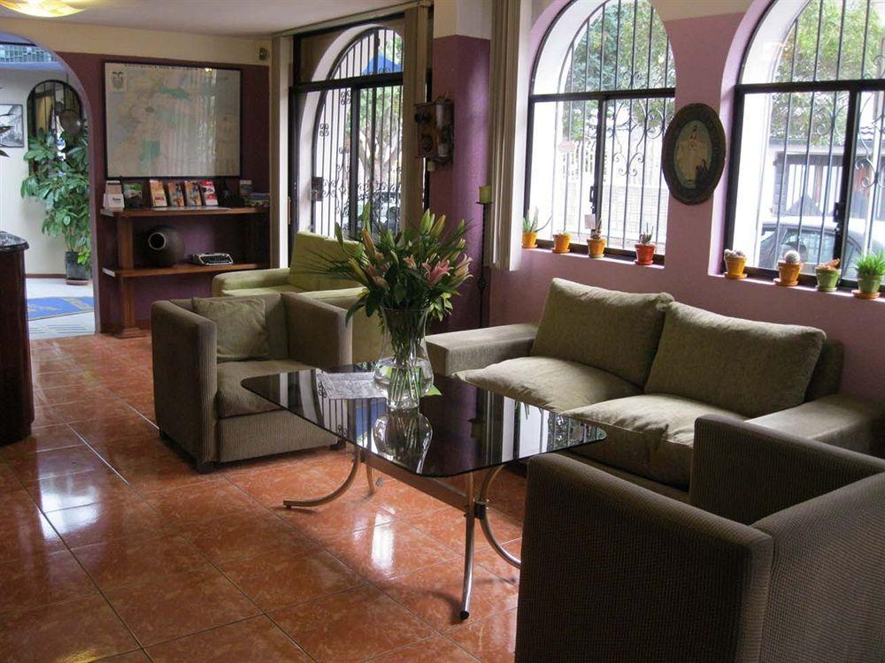 Hotel Rincon Escandinavo Quito Exterior foto